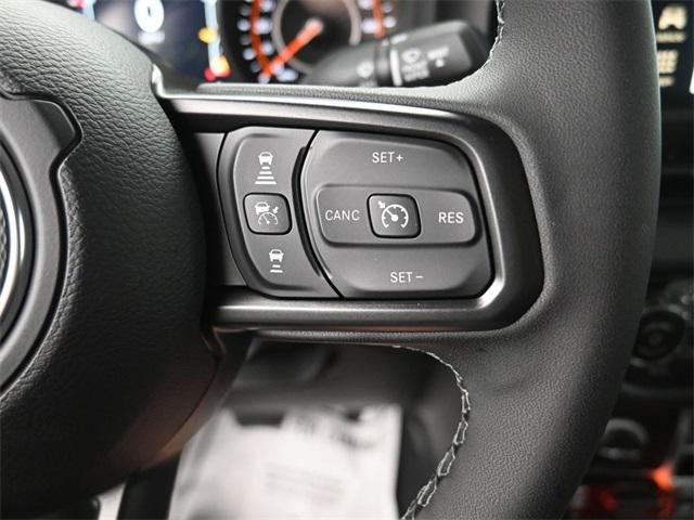 new 2025 Jeep Gladiator car, priced at $46,847