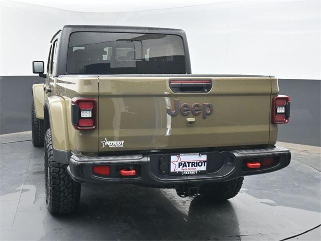 new 2025 Jeep Gladiator car, priced at $46,847