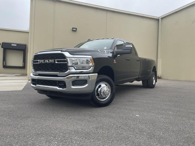 new 2024 Ram 3500 car, priced at $61,092