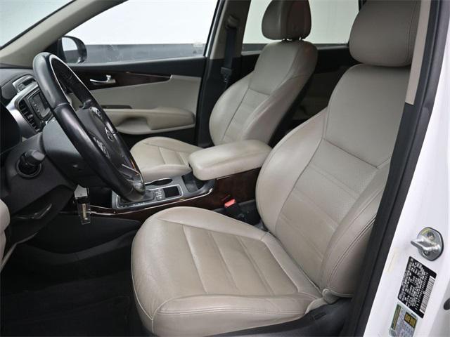 used 2016 Kia Sorento car, priced at $8,999
