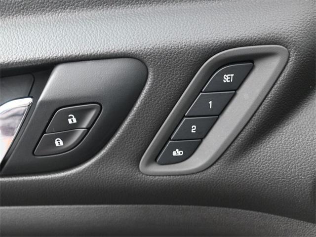 used 2021 GMC Acadia car, priced at $30,000