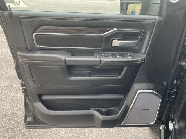 new 2025 Ram 3500 car