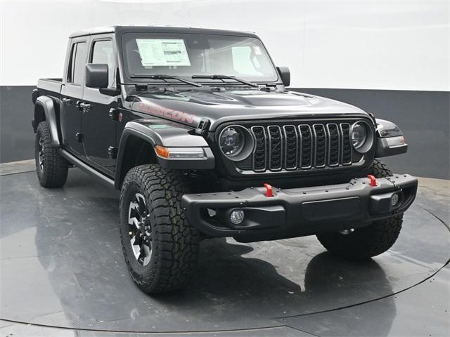 new 2025 Jeep Gladiator car, priced at $46,617