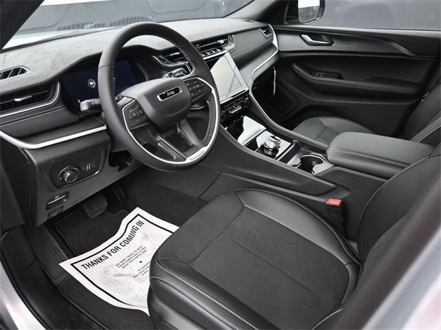 new 2025 Jeep Grand Cherokee L car, priced at $44,057