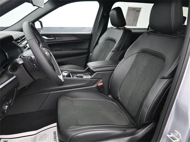 new 2025 Jeep Grand Cherokee L car, priced at $44,057