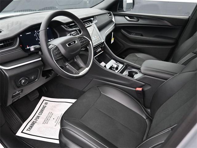 new 2025 Jeep Grand Cherokee L car, priced at $45,132