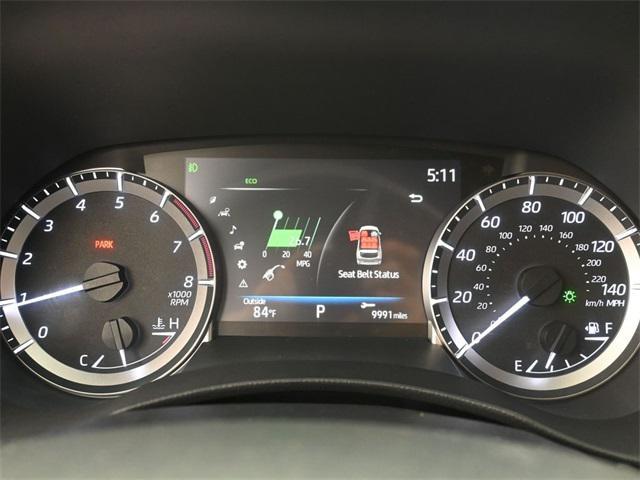 used 2023 Toyota Highlander car, priced at $25,000
