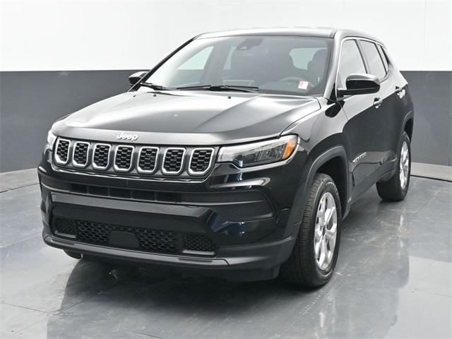 new 2025 Jeep Compass car, priced at $23,047