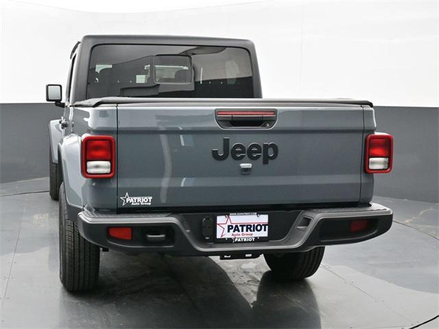 new 2024 Jeep Gladiator car, priced at $47,591