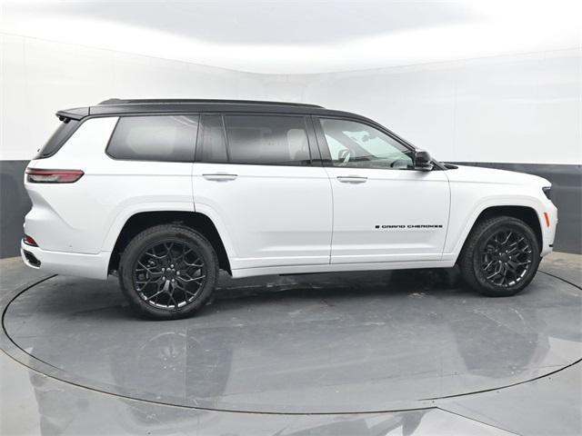 new 2025 Jeep Grand Cherokee L car, priced at $67,394