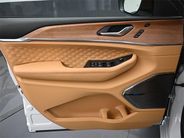 new 2025 Jeep Grand Cherokee L car, priced at $67,394