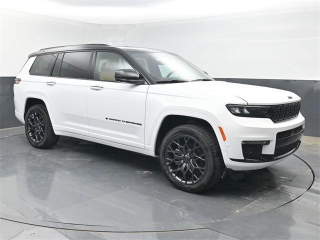 new 2025 Jeep Grand Cherokee L car, priced at $67,394