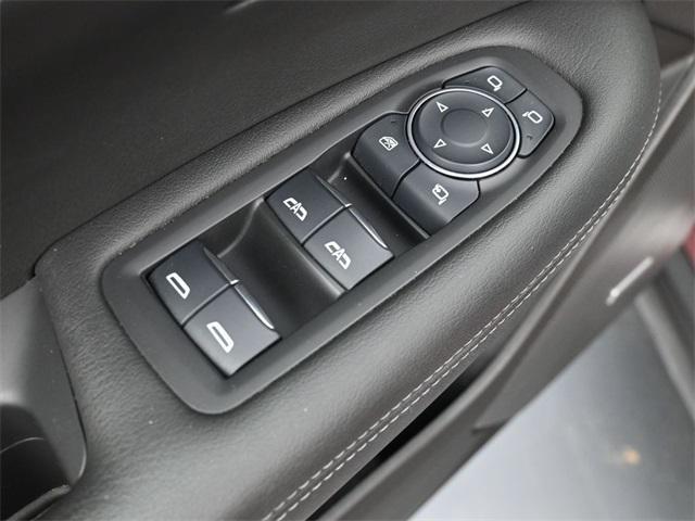used 2023 Cadillac XT6 car, priced at $35,888