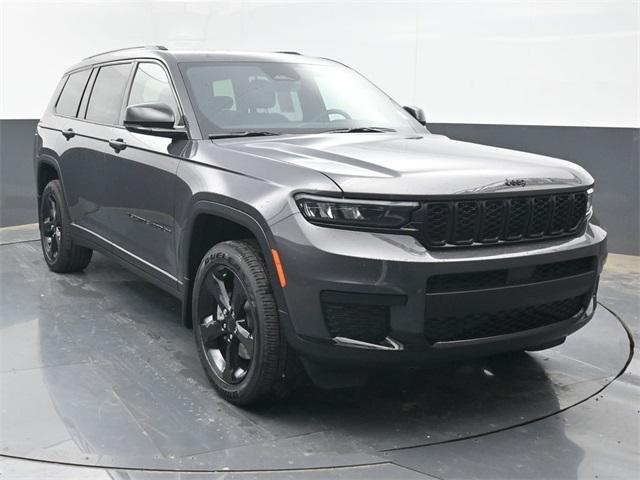 new 2025 Jeep Grand Cherokee L car, priced at $41,057