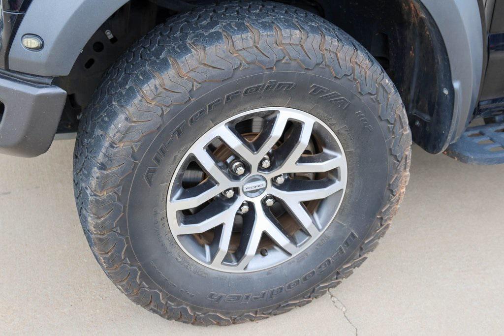 used 2018 Ford F-150 car, priced at $38,300