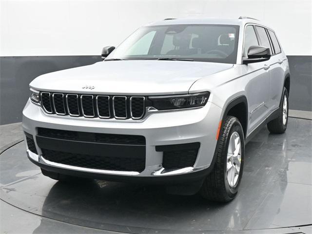 new 2025 Jeep Grand Cherokee L car, priced at $40,477