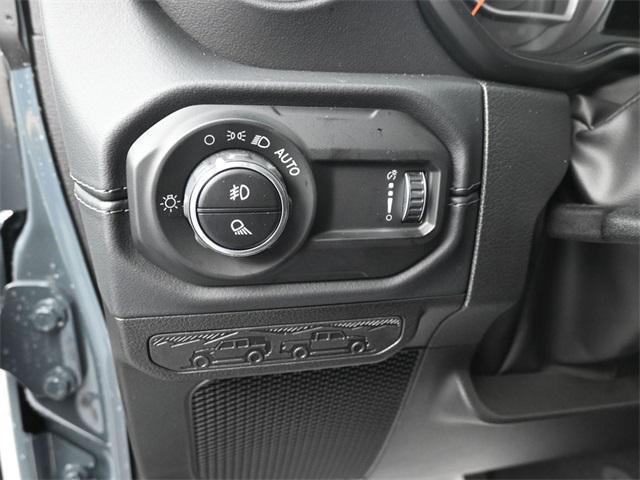 new 2025 Jeep Gladiator car, priced at $42,688