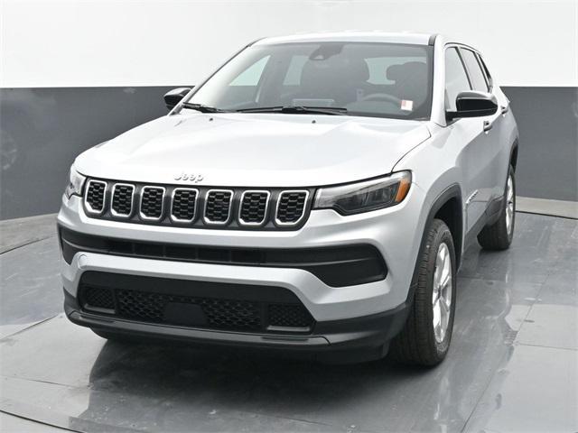 new 2025 Jeep Compass car, priced at $23,047