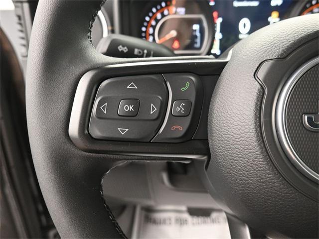 new 2025 Jeep Gladiator car, priced at $43,438