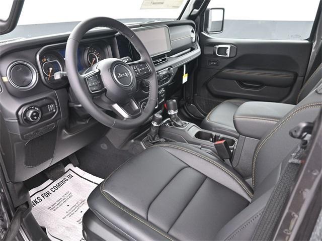 new 2025 Jeep Gladiator car, priced at $43,438