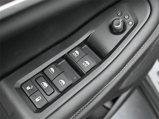 new 2025 Jeep Grand Cherokee L car, priced at $47,477