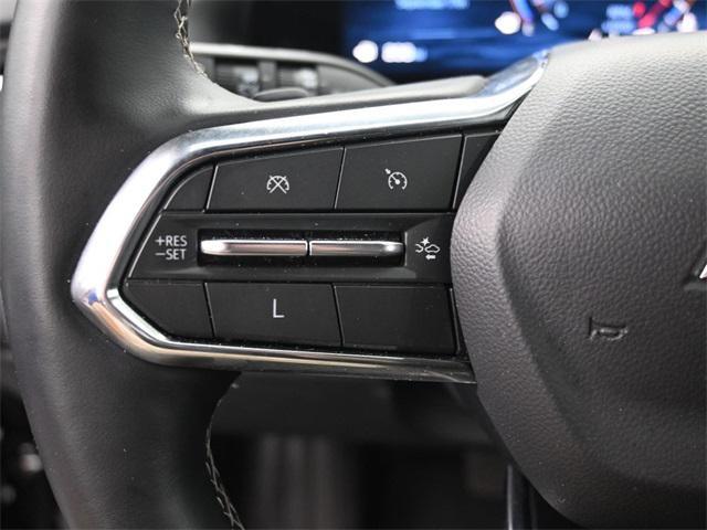 used 2025 Chevrolet Traverse car, priced at $36,700