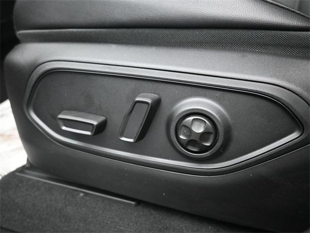 new 2025 Jeep Grand Cherokee L car, priced at $47,477