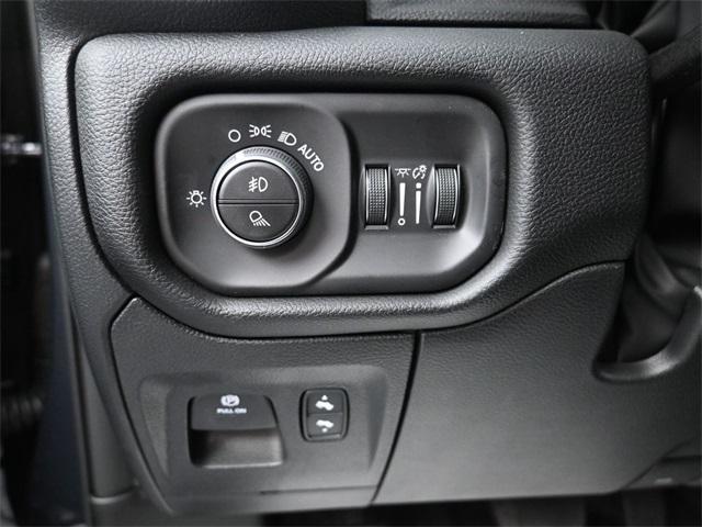 new 2025 Ram 1500 car, priced at $53,172