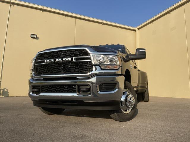 new 2024 Ram 3500 car, priced at $61,082