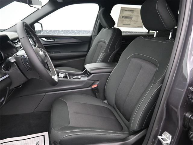 new 2025 Jeep Grand Cherokee L car, priced at $41,102