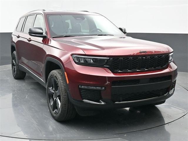 new 2025 Jeep Grand Cherokee L car, priced at $53,817