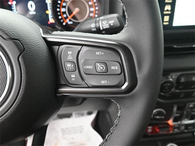 new 2025 Jeep Gladiator car, priced at $46,917
