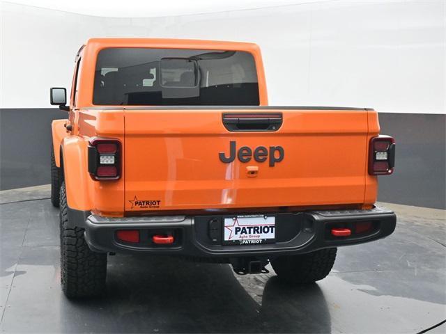 new 2025 Jeep Gladiator car, priced at $46,917