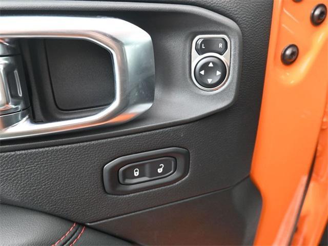 new 2025 Jeep Gladiator car, priced at $46,917