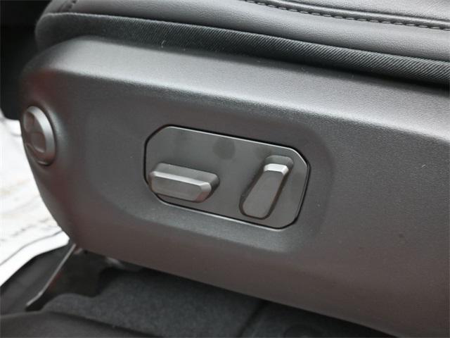 new 2025 Jeep Gladiator car, priced at $46,917