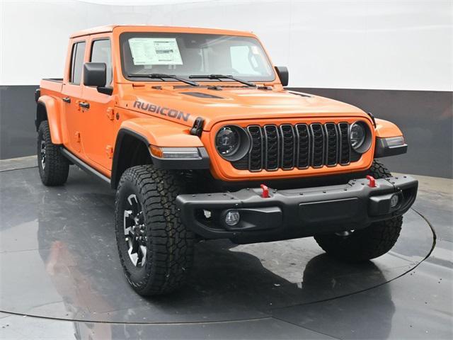 new 2025 Jeep Gladiator car, priced at $46,917
