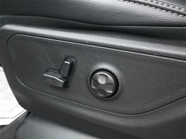 new 2025 Ram 1500 car, priced at $61,427