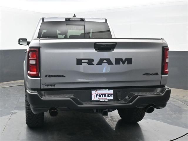 new 2025 Ram 1500 car, priced at $61,427