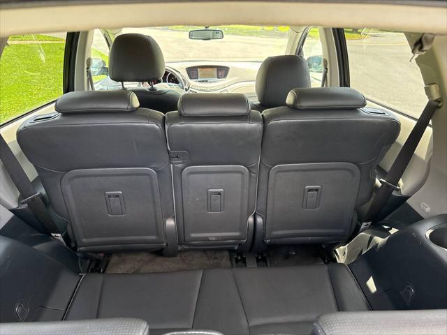 used 2006 Subaru B9 Tribeca car, priced at $3,991