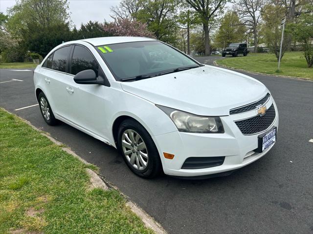 used 2011 Chevrolet Cruze car, priced at $5,991