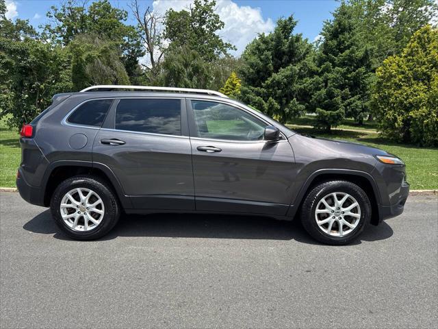 used 2015 Jeep Cherokee car, priced at $6,991