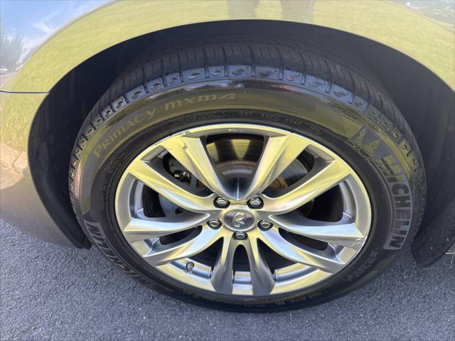 used 2018 INFINITI Q70 car, priced at $12,591