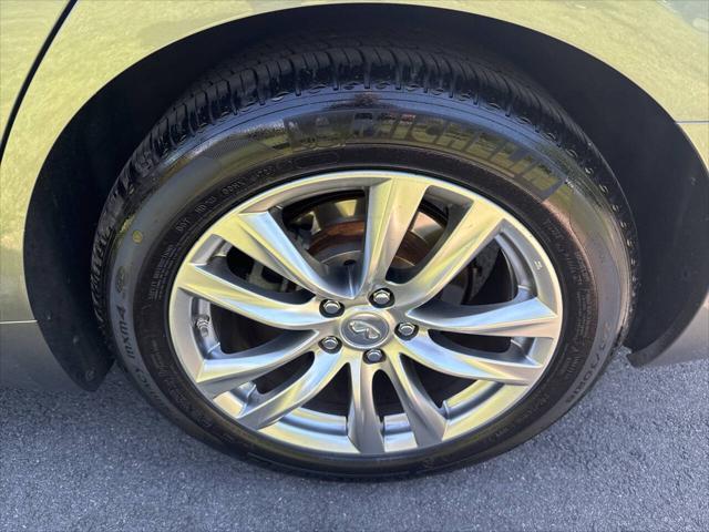 used 2018 INFINITI Q70 car, priced at $12,591