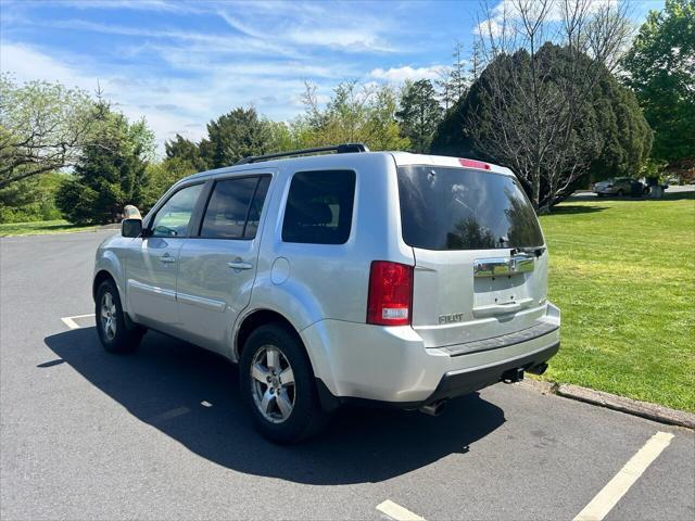 used 2011 Honda Pilot car, priced at $7,691