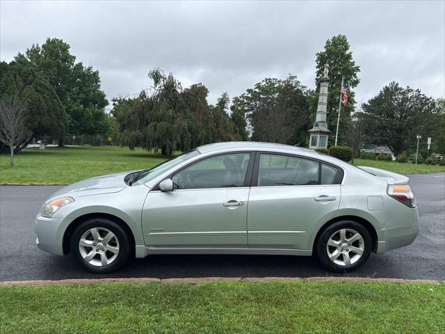 used 2007 Nissan Altima car, priced at $4,291