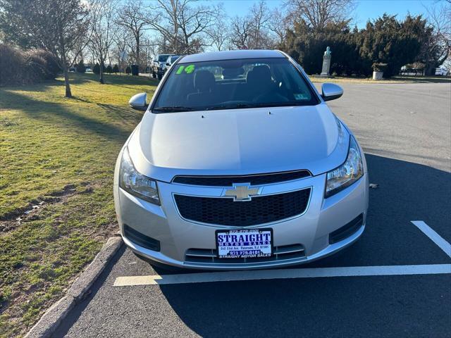 used 2014 Chevrolet Cruze car, priced at $7,591