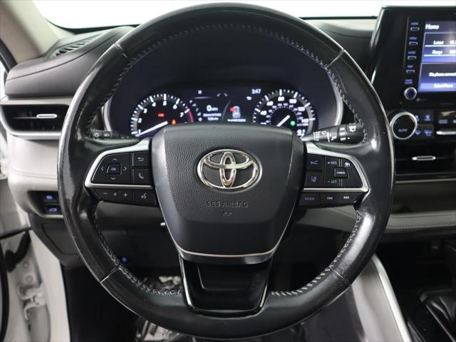 used 2021 Toyota Highlander car, priced at $36,995