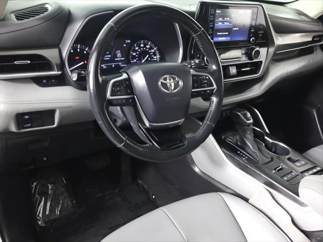 used 2021 Toyota Highlander car, priced at $36,995