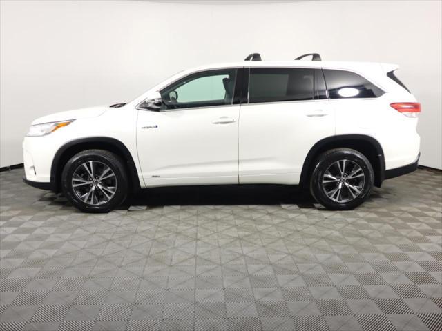 used 2018 Toyota Highlander Hybrid car, priced at $26,995