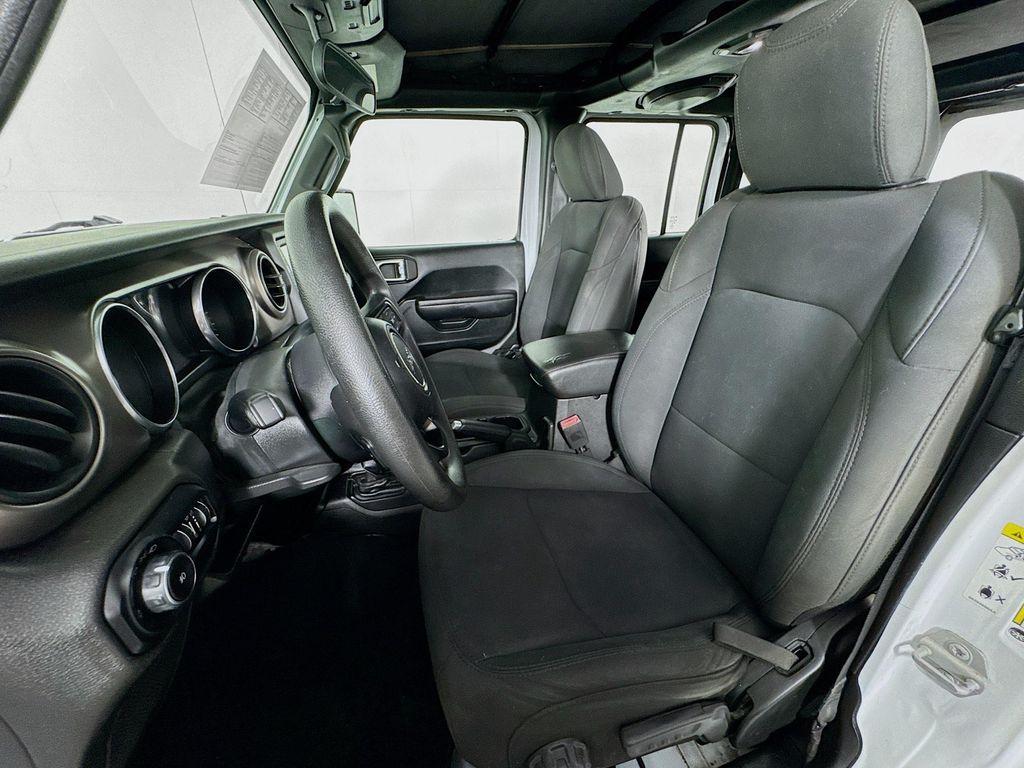 used 2018 Jeep Wrangler Unlimited car, priced at $26,995